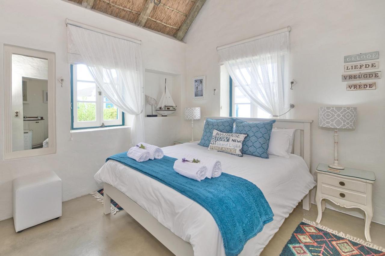Zuidste Huisie Fisherman'S Cottage Struisbaai Exterior photo
