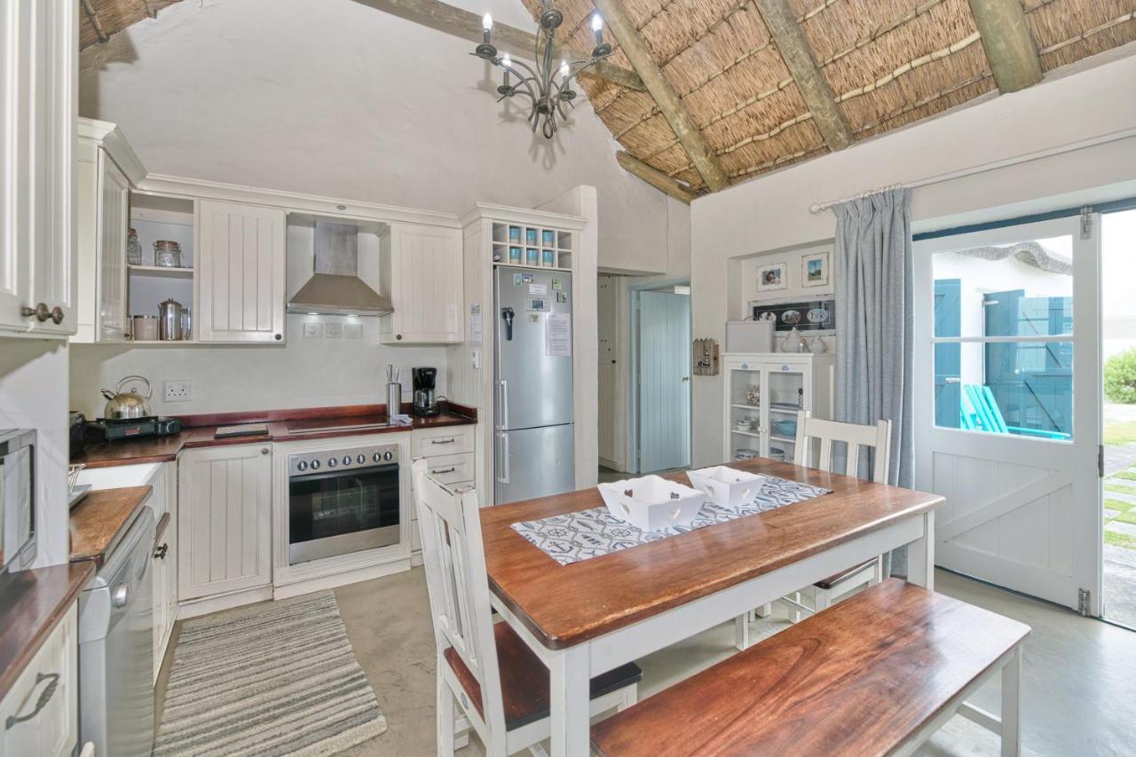 Zuidste Huisie Fisherman'S Cottage Struisbaai Exterior photo
